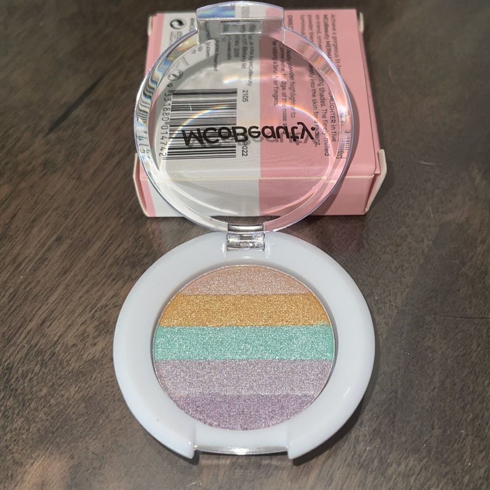 ☀️NIB MCo Beauty Mermaid Glow Highlighter